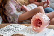 新手爸妈必看，如何科学避免宝宝吃母乳时呛奶？