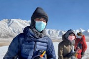 西藏干冷天气全攻略，从穿衣到保湿，轻松应对高原寒意