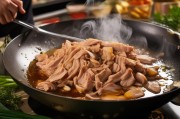 炒肉的秘诀，如何让肉片变得软嫩烂糊？