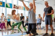 守护骨骼健康，科学避免骨头脆弱的实用指南